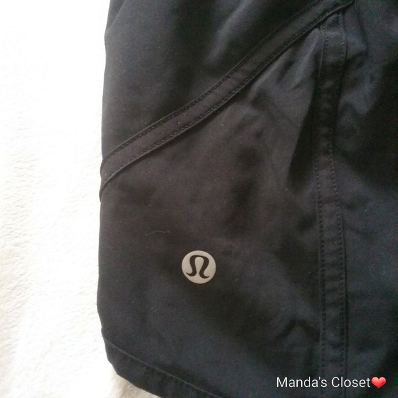 Lululemon Tracker Short V *4" Black (First Release) - Picture 11 of 16